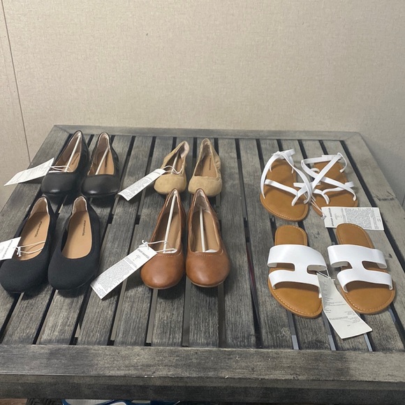 Amazon Essentials Shoes - Women’s Amazon Essentials 6 pairs all new with tags